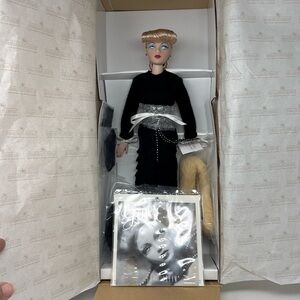Ashton Drake Gene Doll A Lady Knows Collectors Fashion Doll NEW in BOX RARE